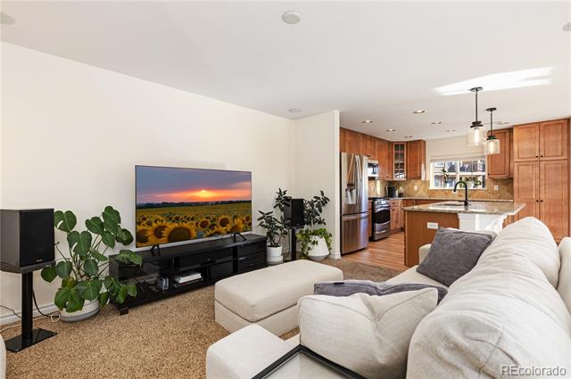 9228 Sori Lane