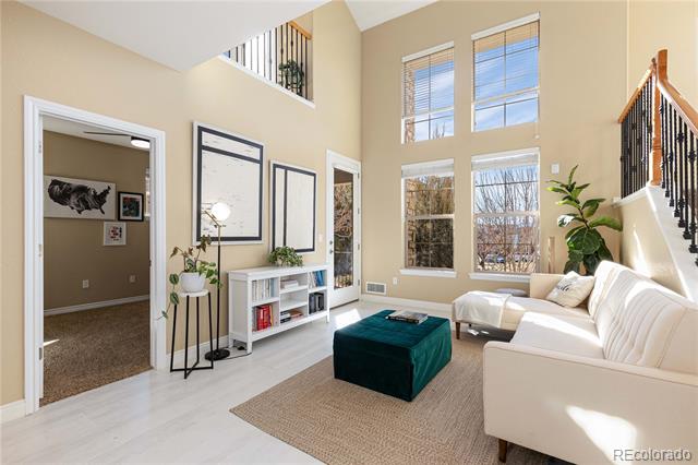 9228 Sori Lane