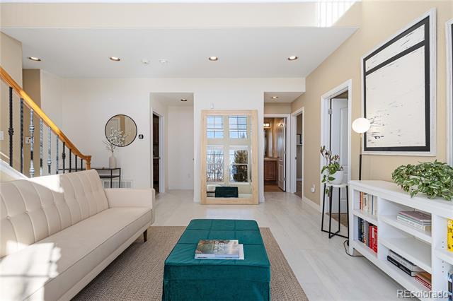 9228 Sori Lane