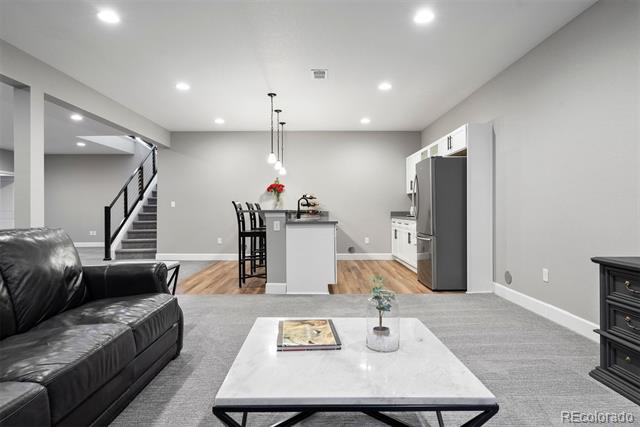 7007 Mentha Drive