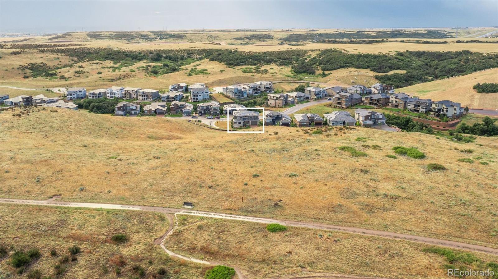 9398 Rockbluff Point