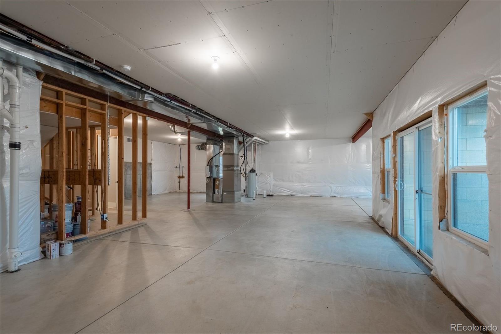 9398 Rockbluff Point