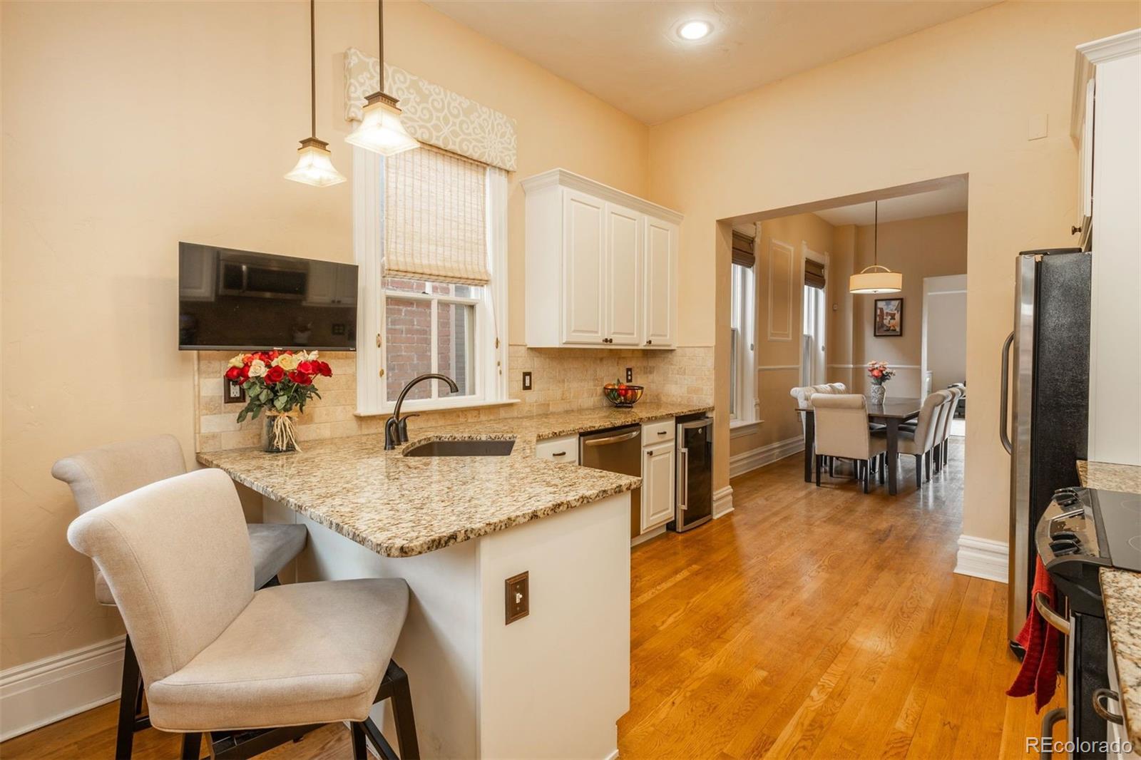 2529 California Street