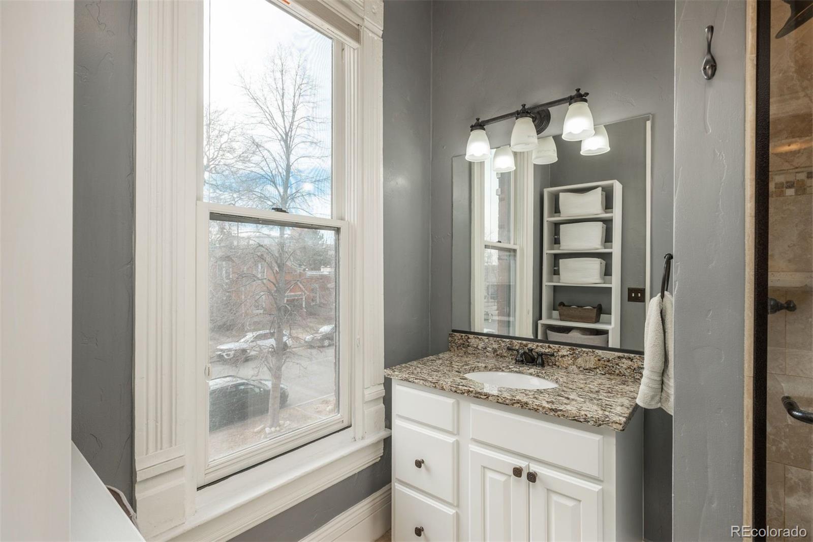 2529 California Street