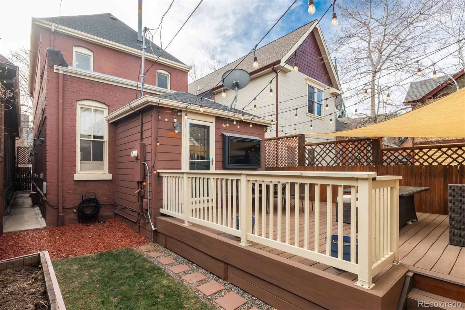 2529 California Street