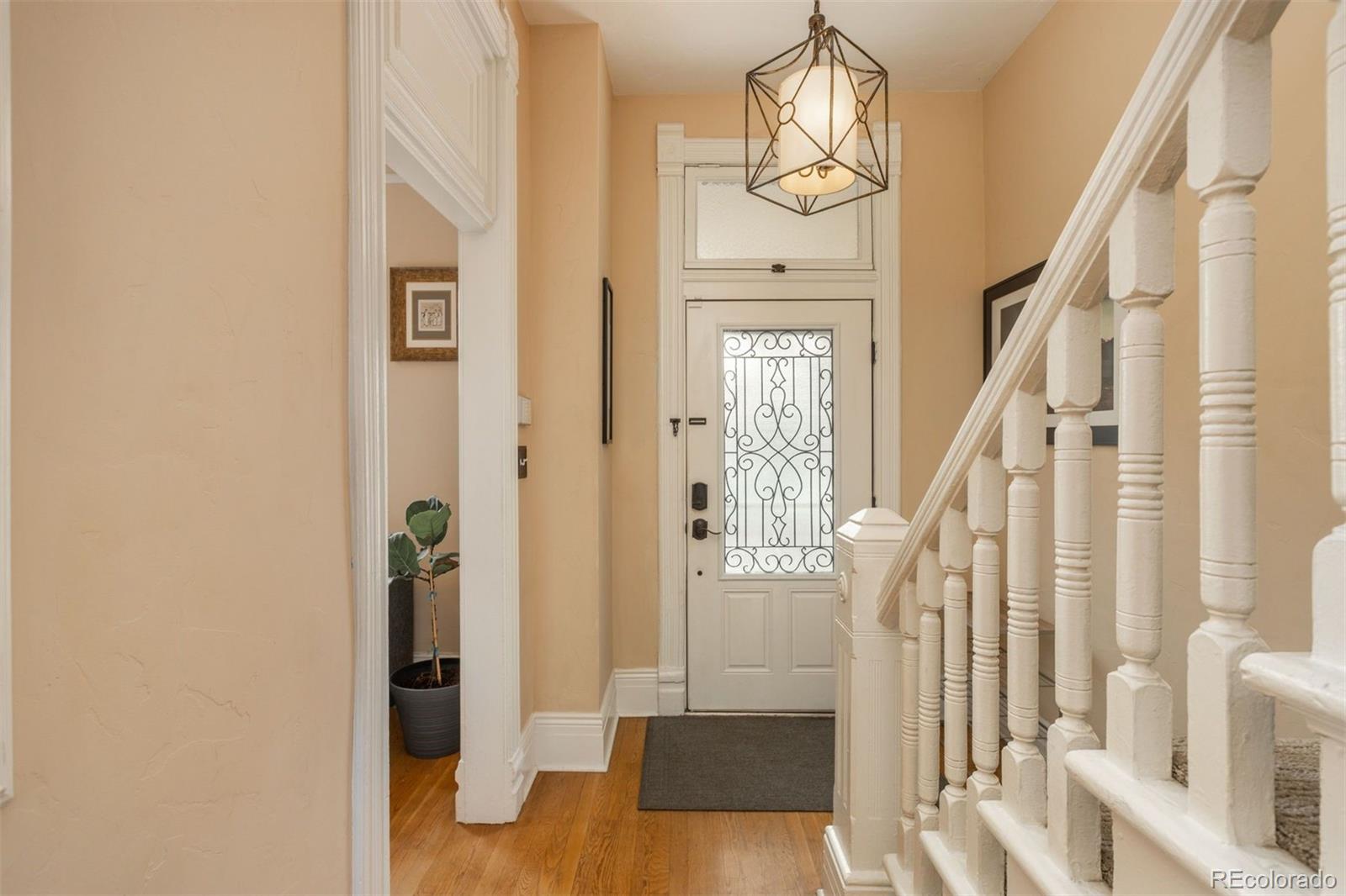 2529 California Street