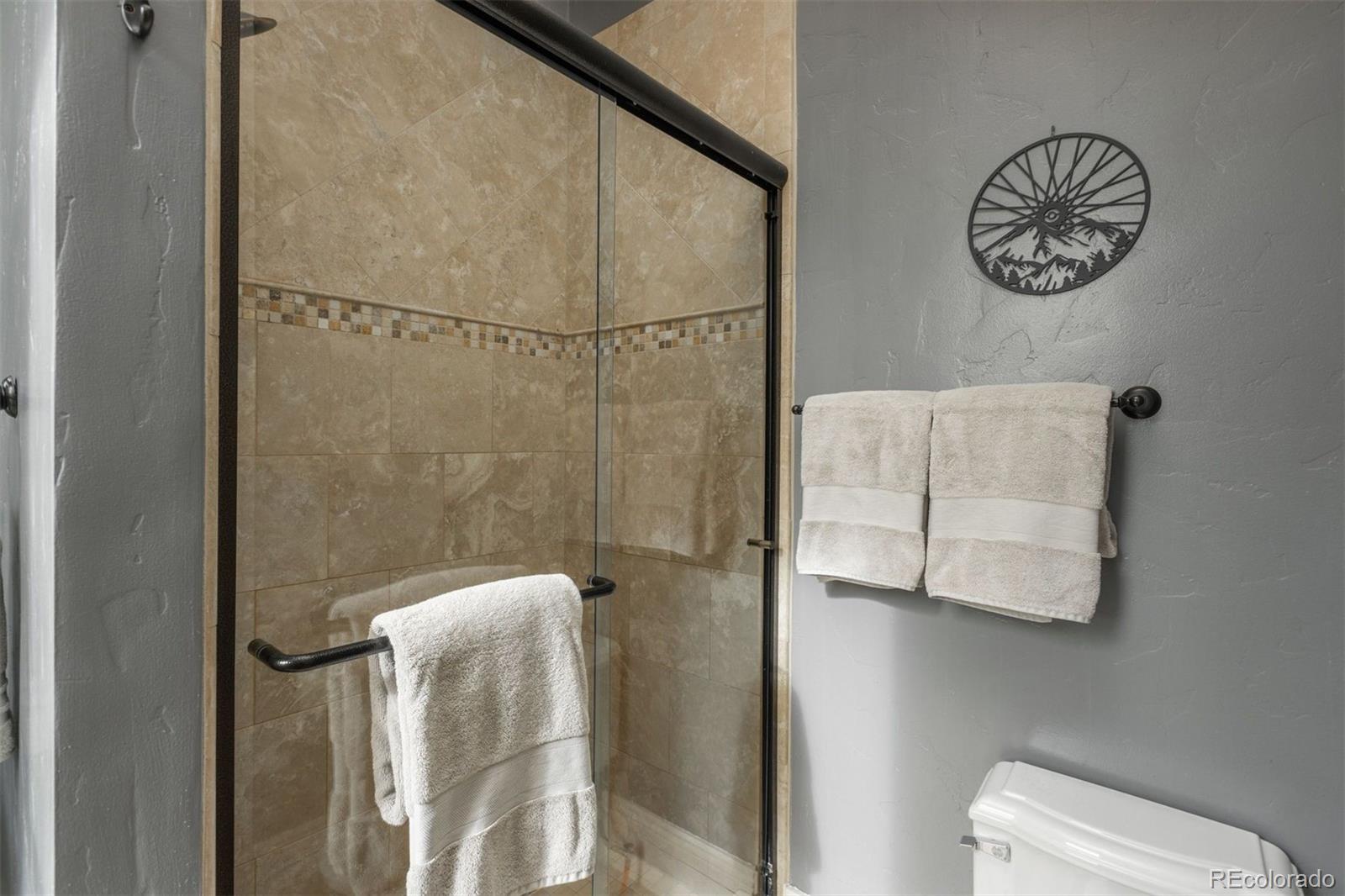 2529 California Street