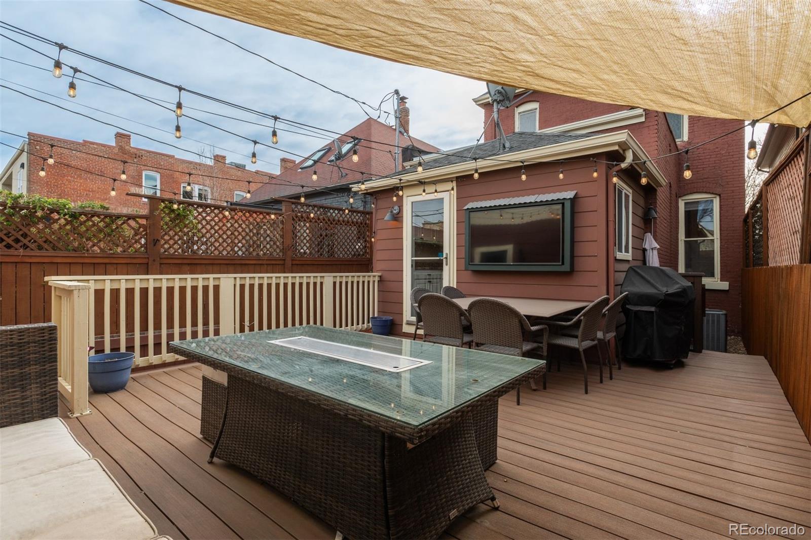 2529 California Street