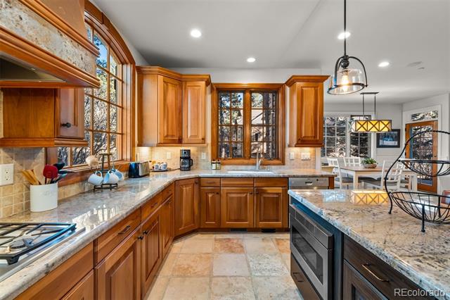5270 Red Pass Lane