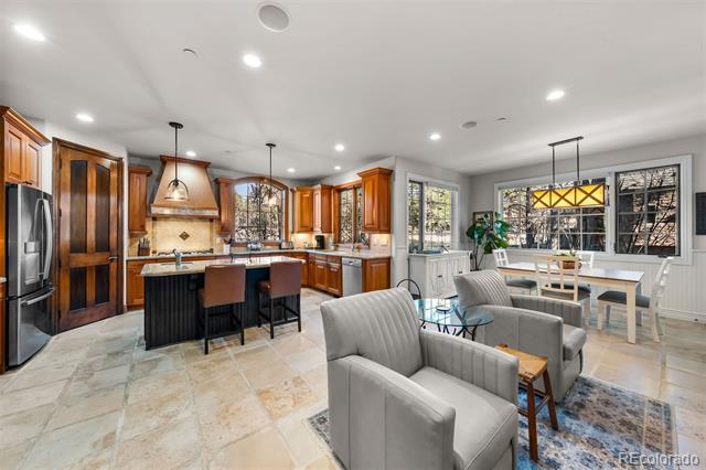 5270 Red Pass Lane
