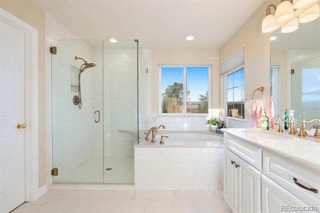 4758 Adelaide Place