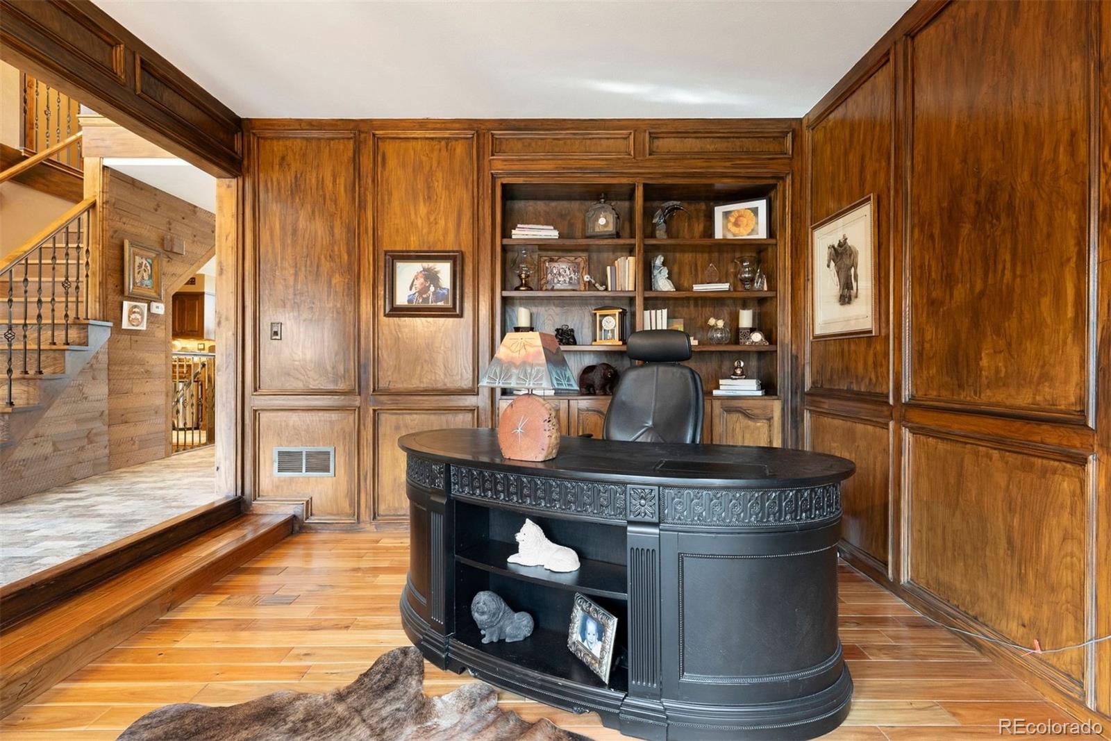 5038 E Nichols Place