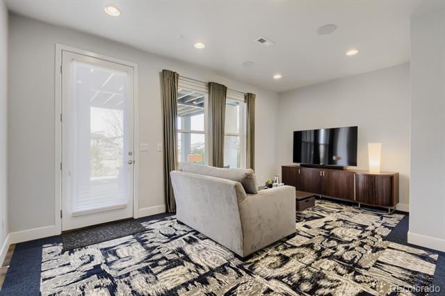 10155 Bellwether Lane