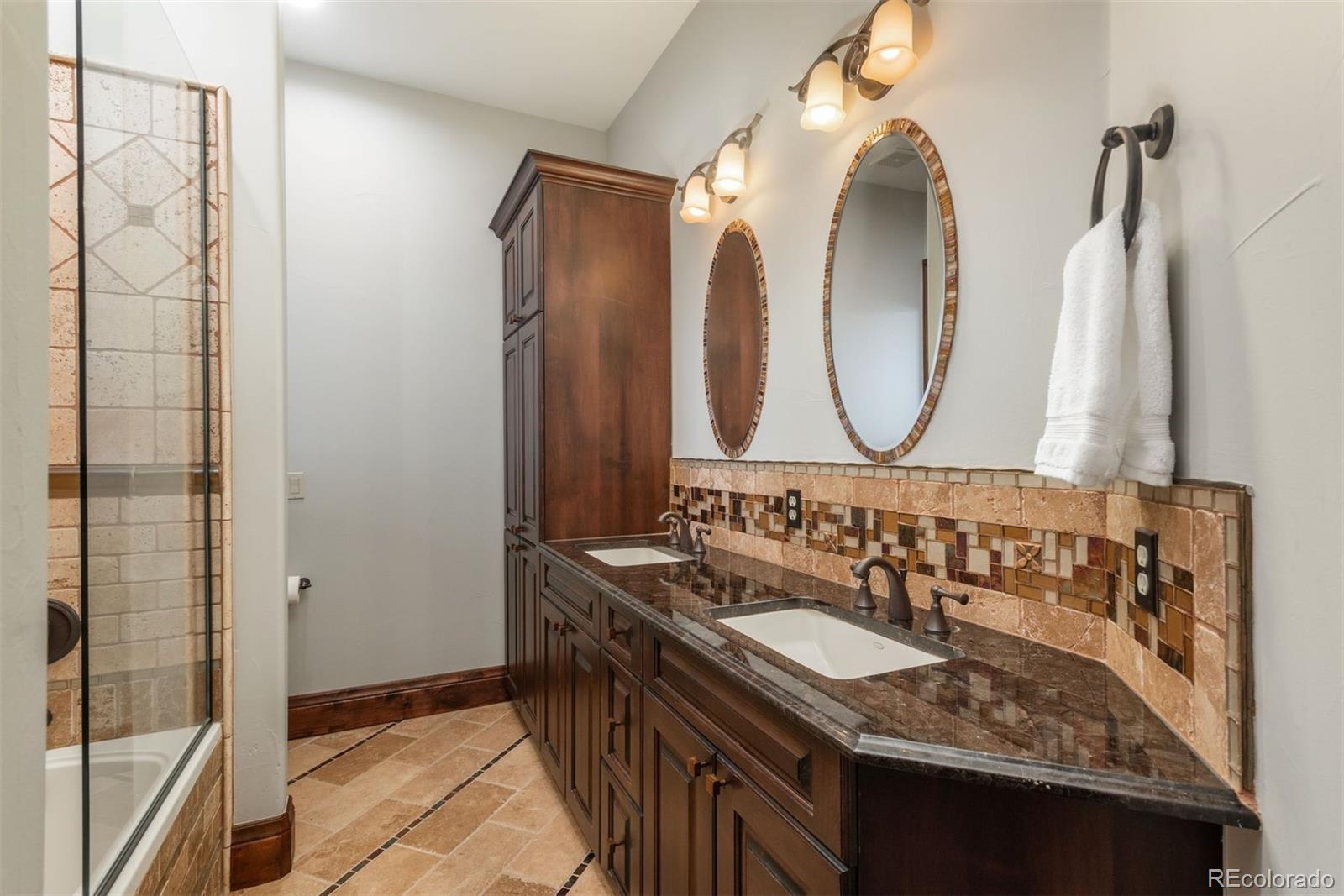 8871 Aspen Leaf Court