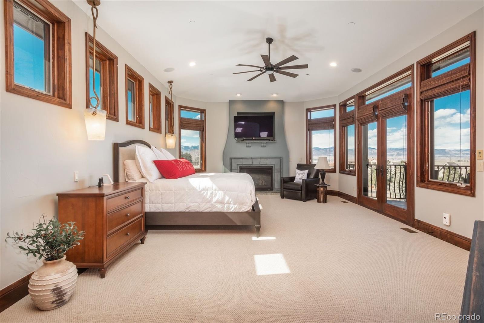 8871 Aspen Leaf Court
