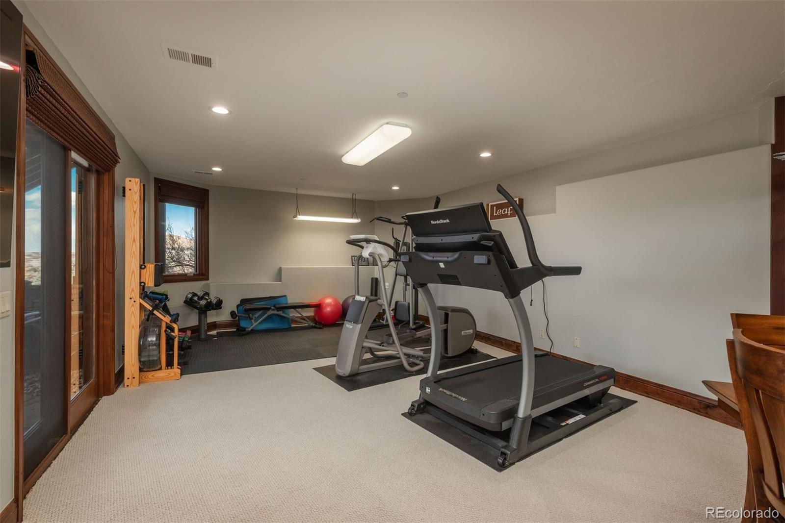 8871 Aspen Leaf Court