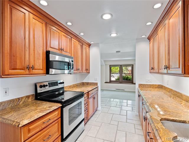 2250 Crabtree Drive