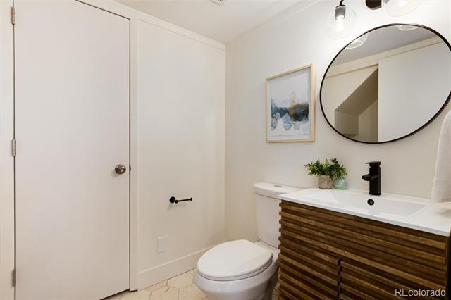 9695 E Kansas Circle Unit: 44