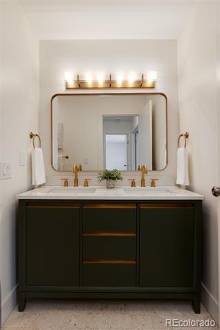 9695 E Kansas Circle Unit: 44