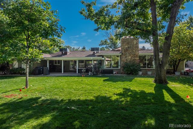 3961 S Magnolia Way