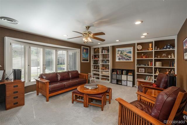 3961 S Magnolia Way