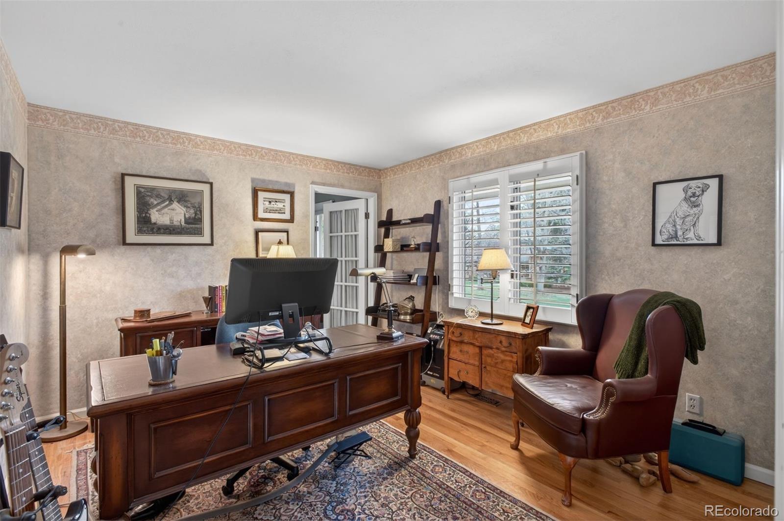 2002 Green Oaks Lane