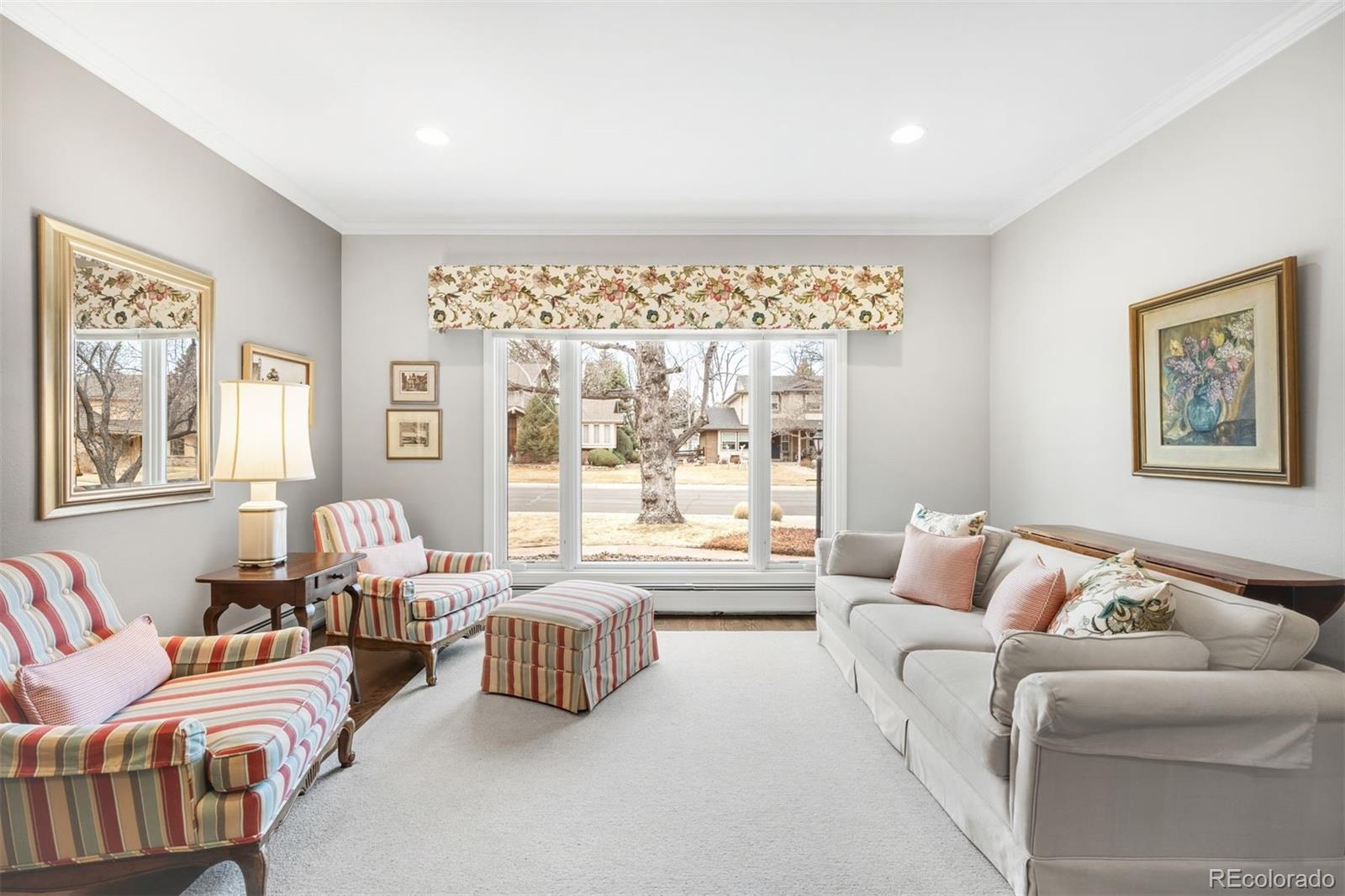 5832 S Geneva Street