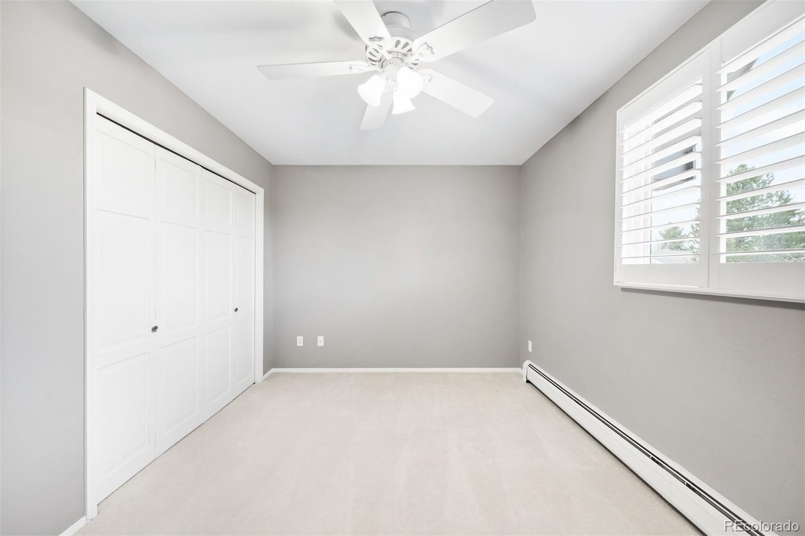 5832 S Geneva Street