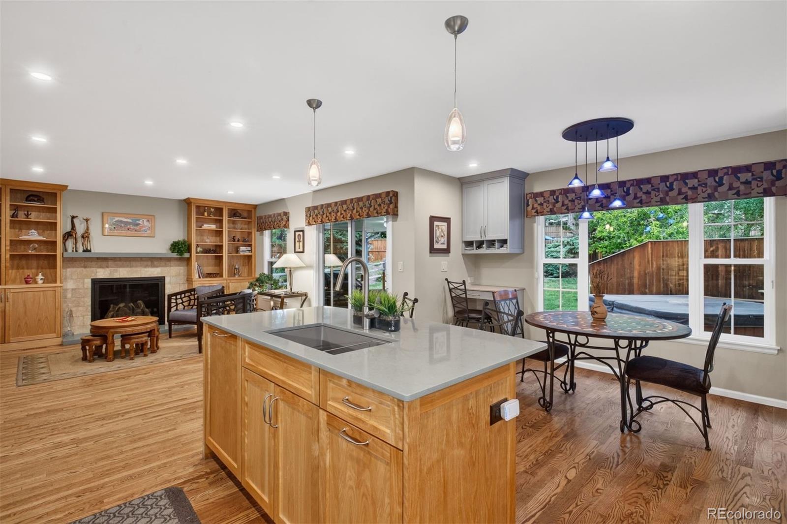 5927 E Jamison Lane
