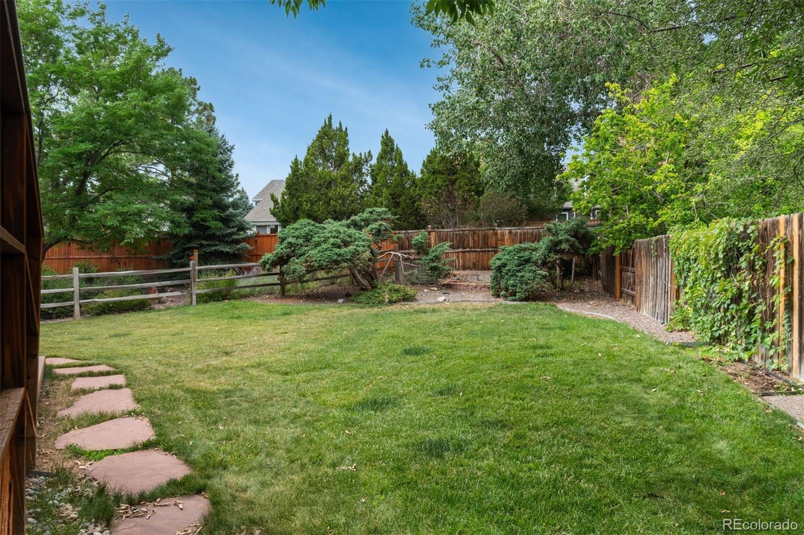 5927 E Jamison Lane
