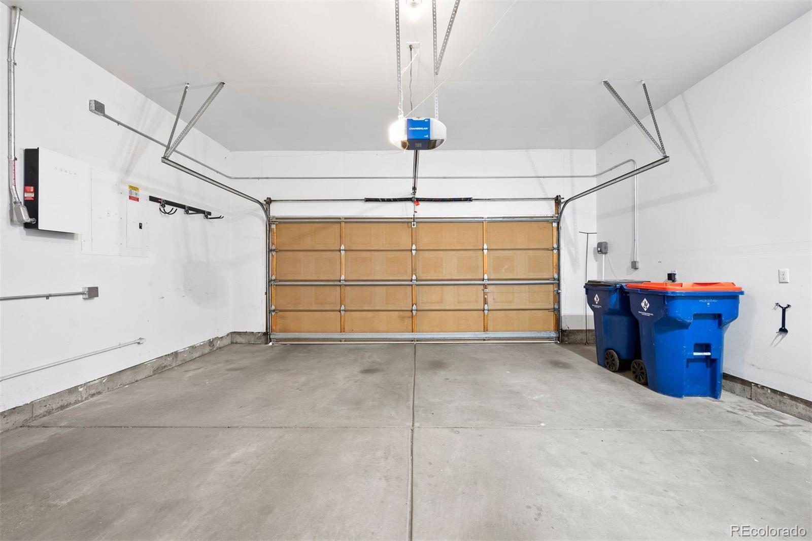 4212 E Orchard Place