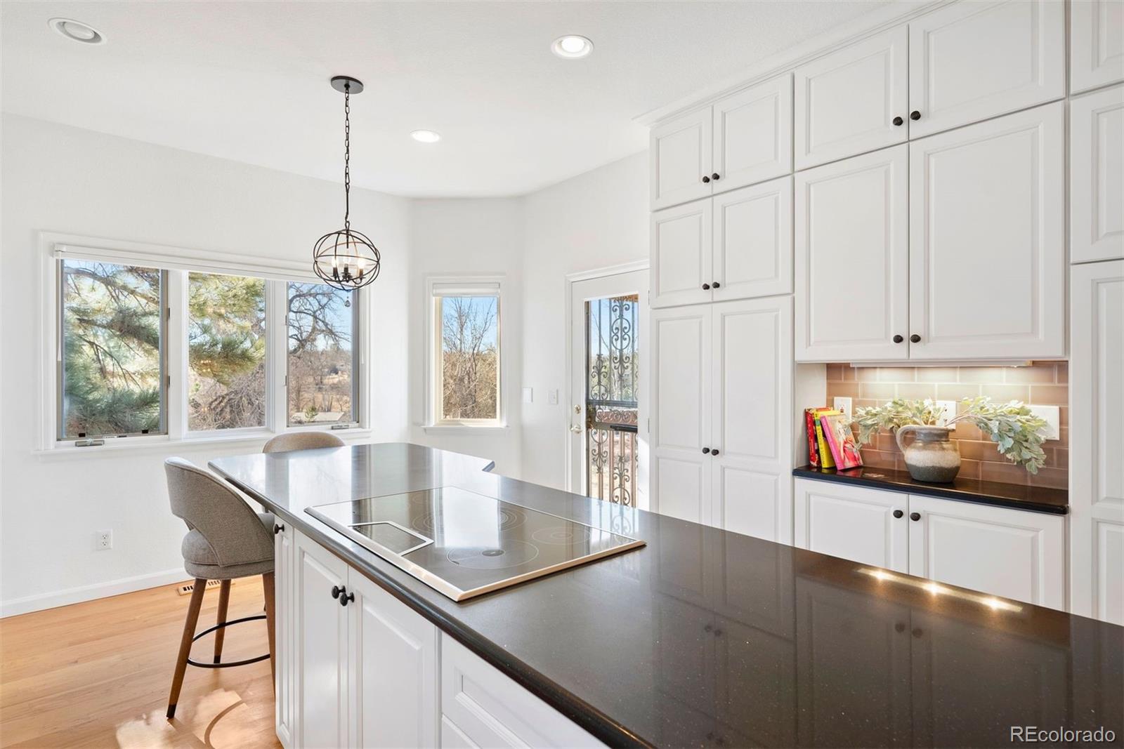 4212 E Orchard Place