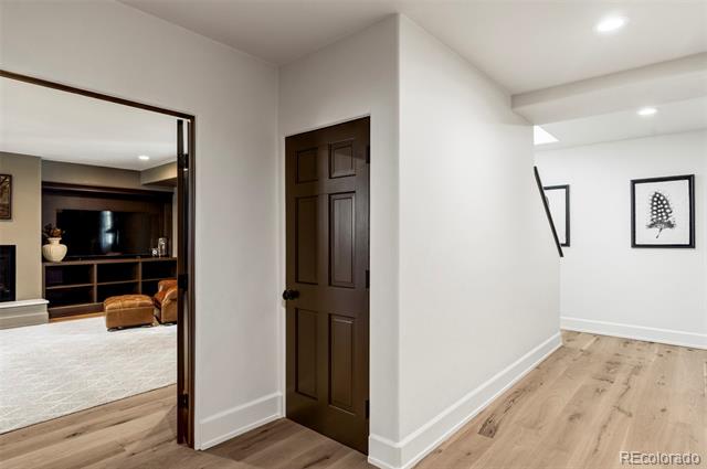 4 Foxtail Circle