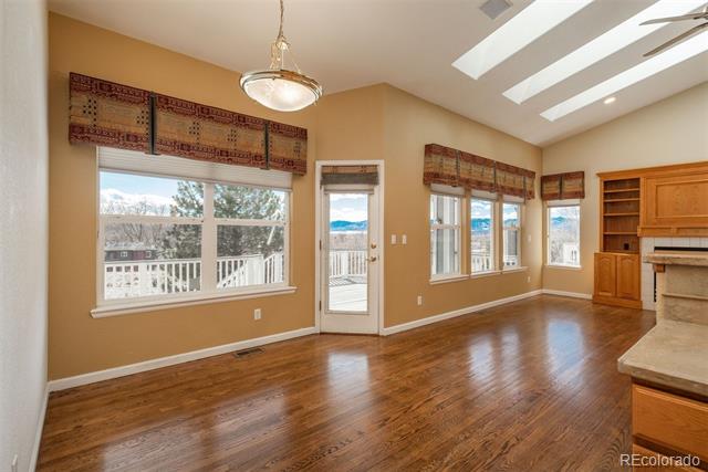 2472 W Peakview Court
