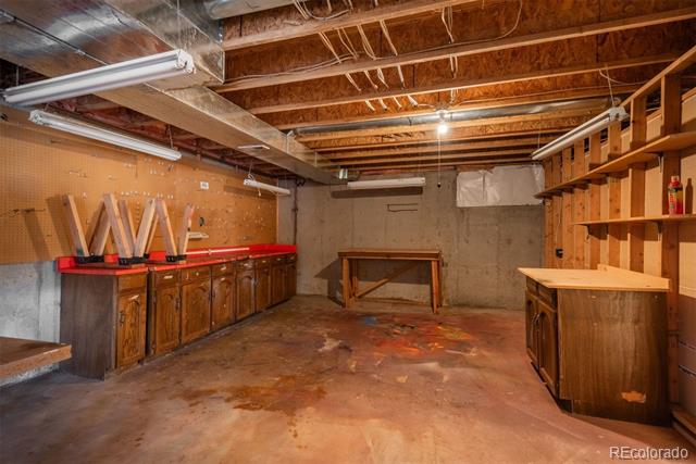 2472 W Peakview Court