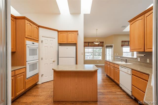 2472 W Peakview Court