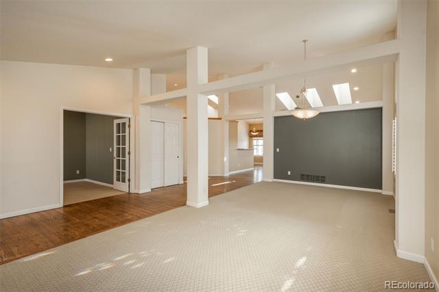 2472 W Peakview Court
