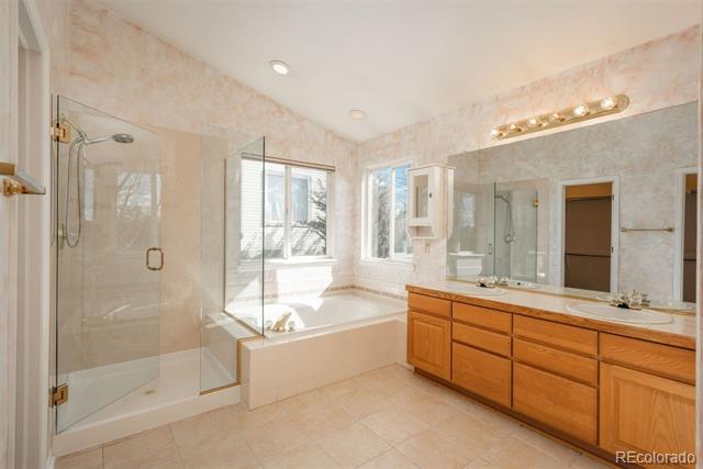 2472 W Peakview Court