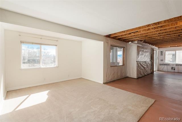 2472 W Peakview Court