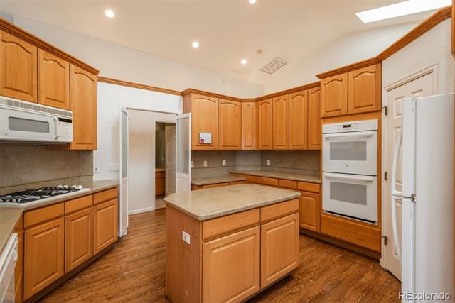 2472 W Peakview Court