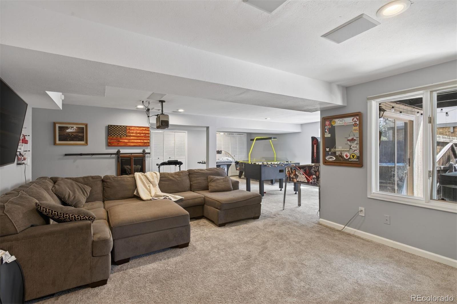 4823 E Links Circle