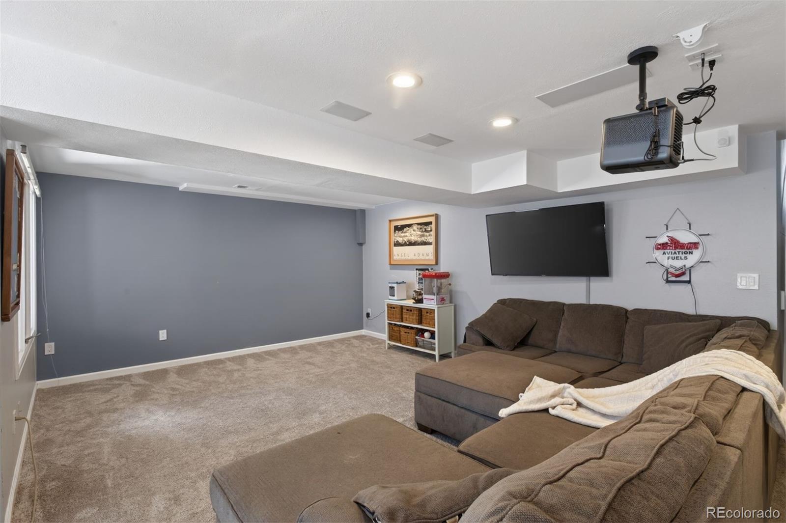 4823 E Links Circle