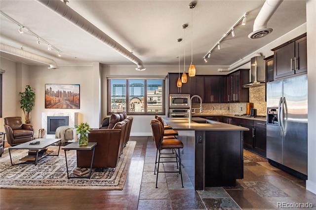2101 Larimer Street Unit: 402