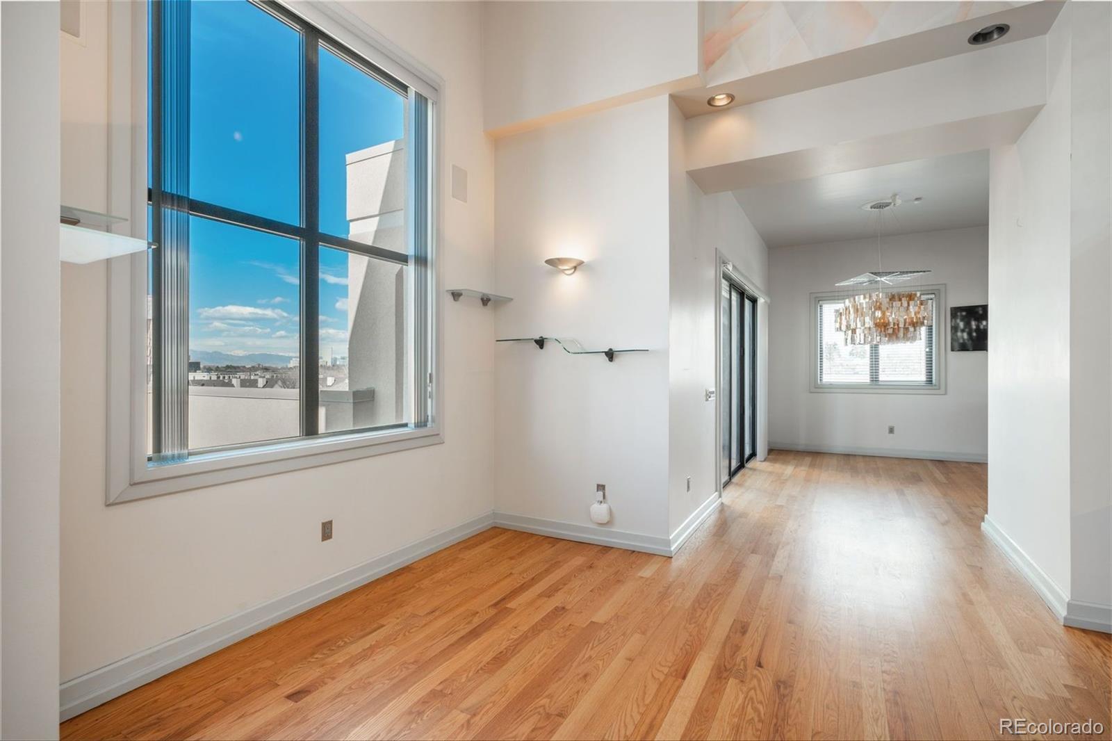 180 N Cook Street Unit: 509