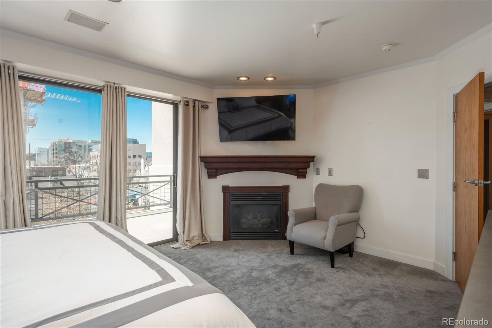 180 N Cook Street Unit: 509