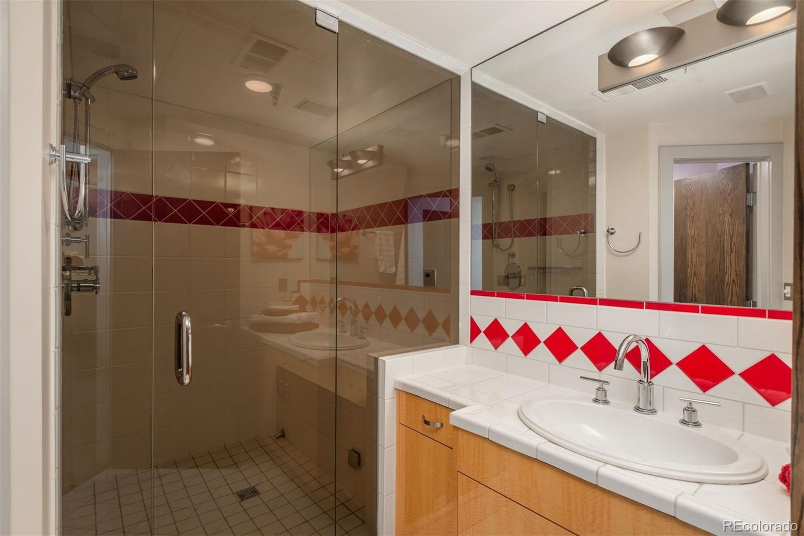 180 N Cook Street Unit: 509