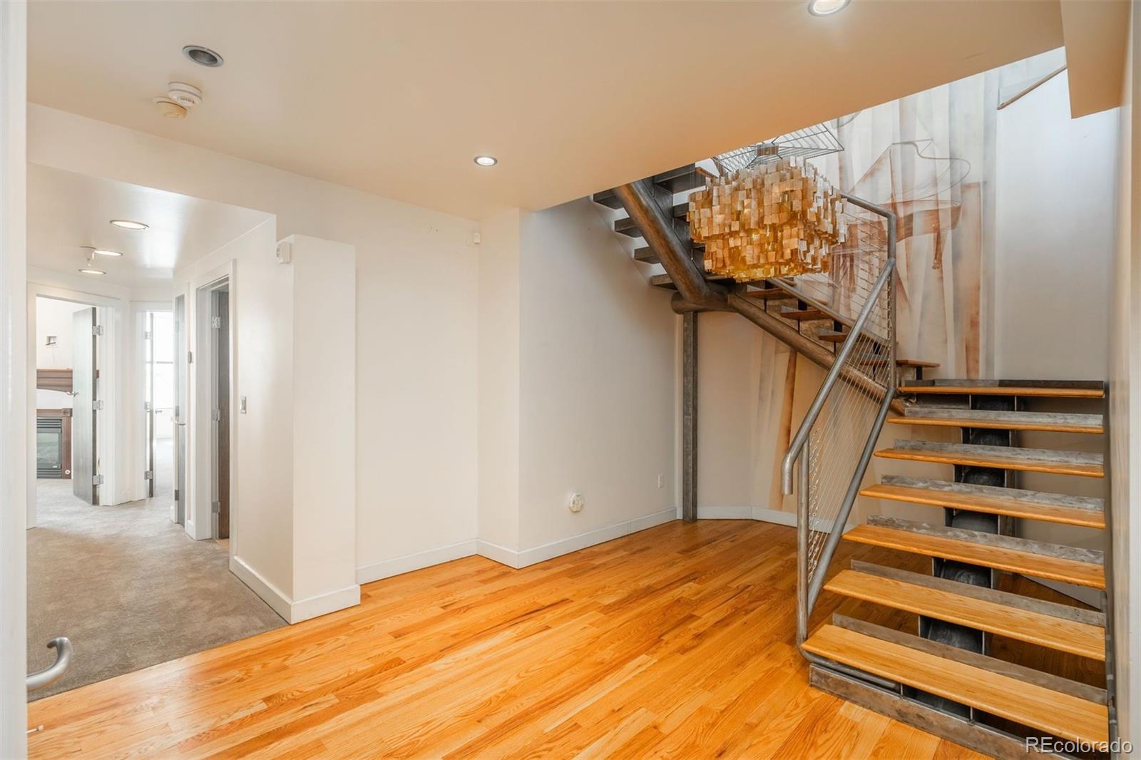 180 N Cook Street Unit: 509