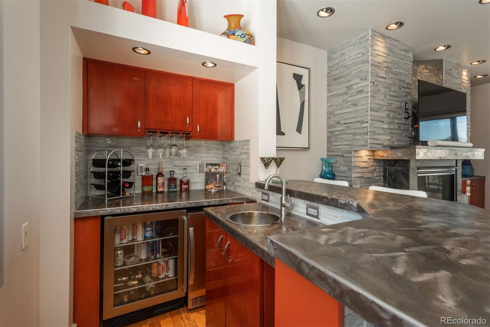 180 N Cook Street Unit: 509