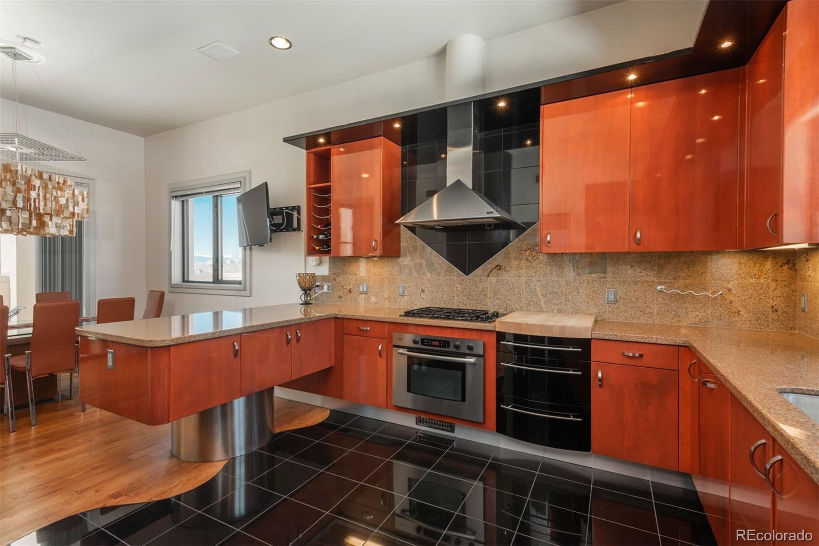 180 N Cook Street Unit: 509