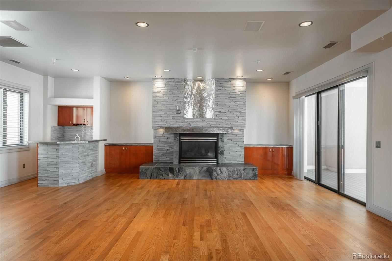 180 N Cook Street Unit: 509